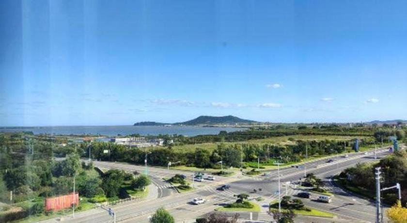 Greentree Inn Weihai Rongcheng Haoyunjiao Tourist Resort Bagian luar foto